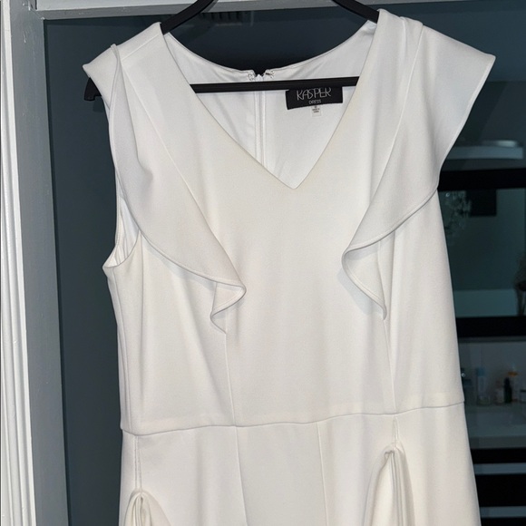 Kasper Women's Ruffled Sleeveless Wide-Leg Jumpsuit Kasper White size M - Picture 2 of 6